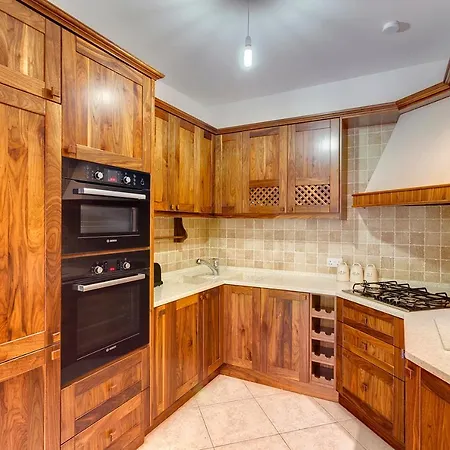 Apartament Charming In Qawra